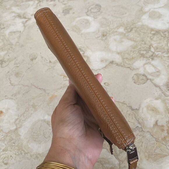 Tignanello Pebbled Leather Zip Around Accordion Wallet Clutch ID CARD Coin Zip - Picture 5 of 14